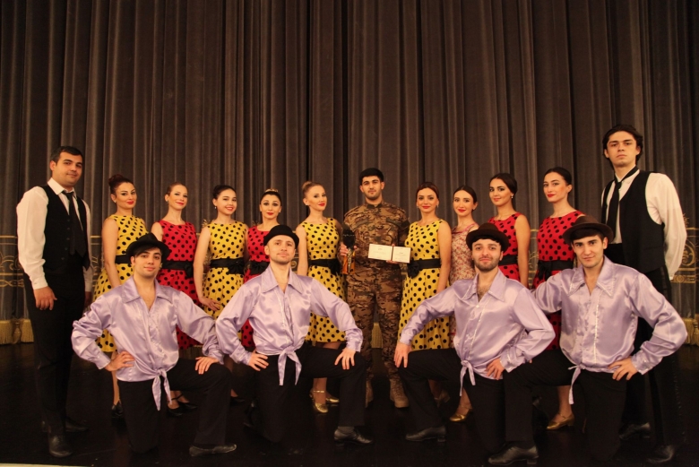 Akademik Musiqili Teatrın balet artisti – döyüşçü Murad Ağayev mükafatlandırılıb